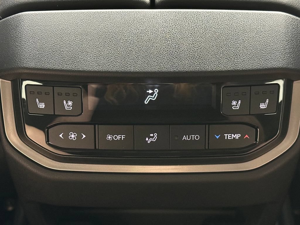 New 2026 Lexus TX 500h AWD image 21