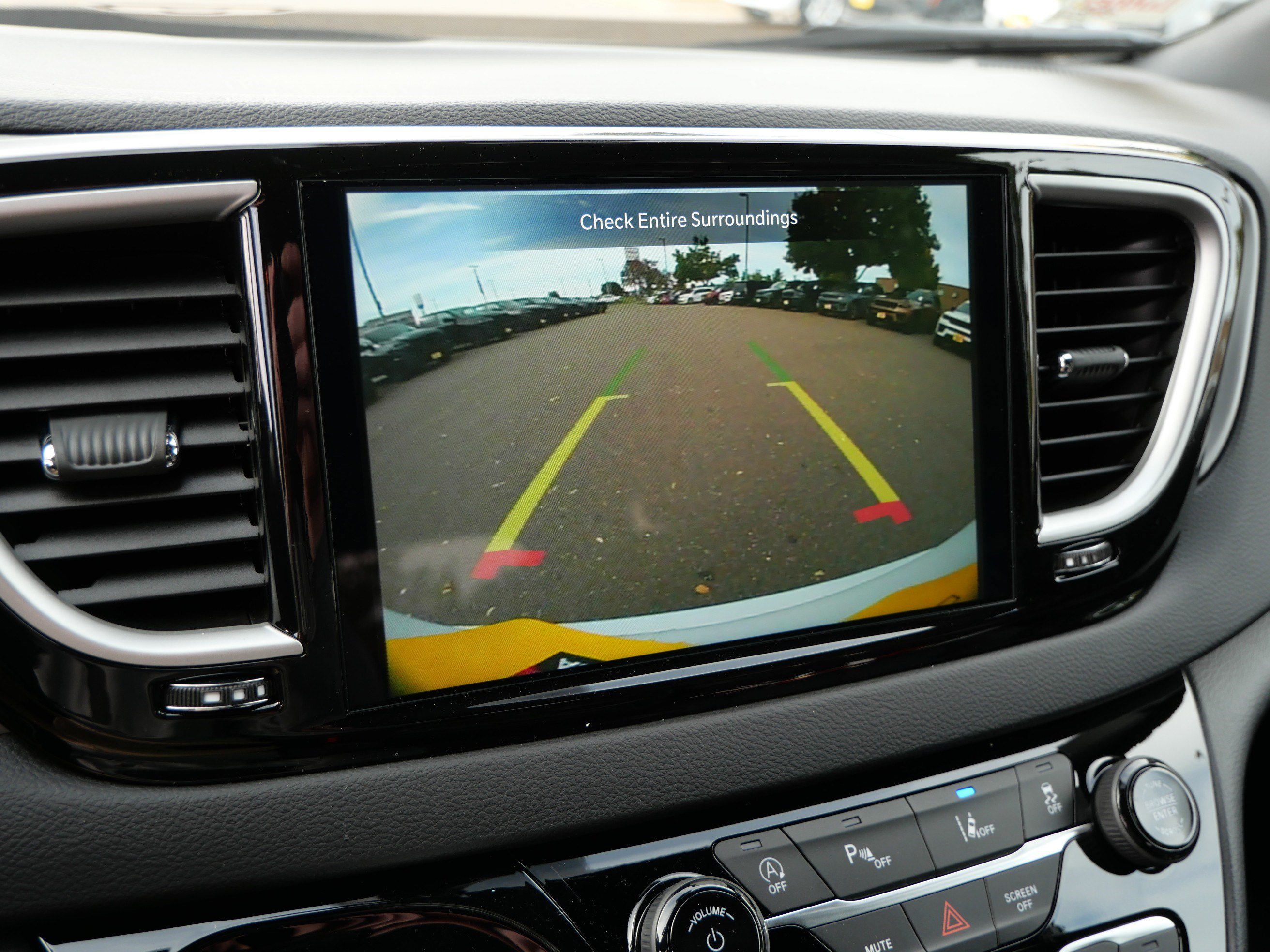 New 2027 Chrysler Pacifica LX FWD image 15