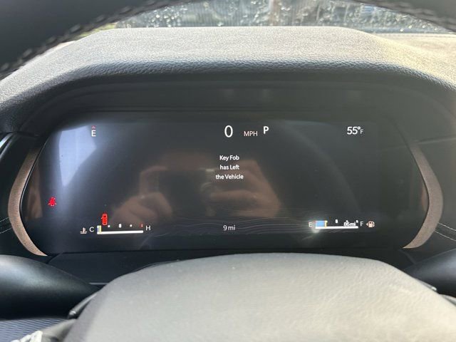 New 2025 Jeep Grand Cherokee Altitude image 23