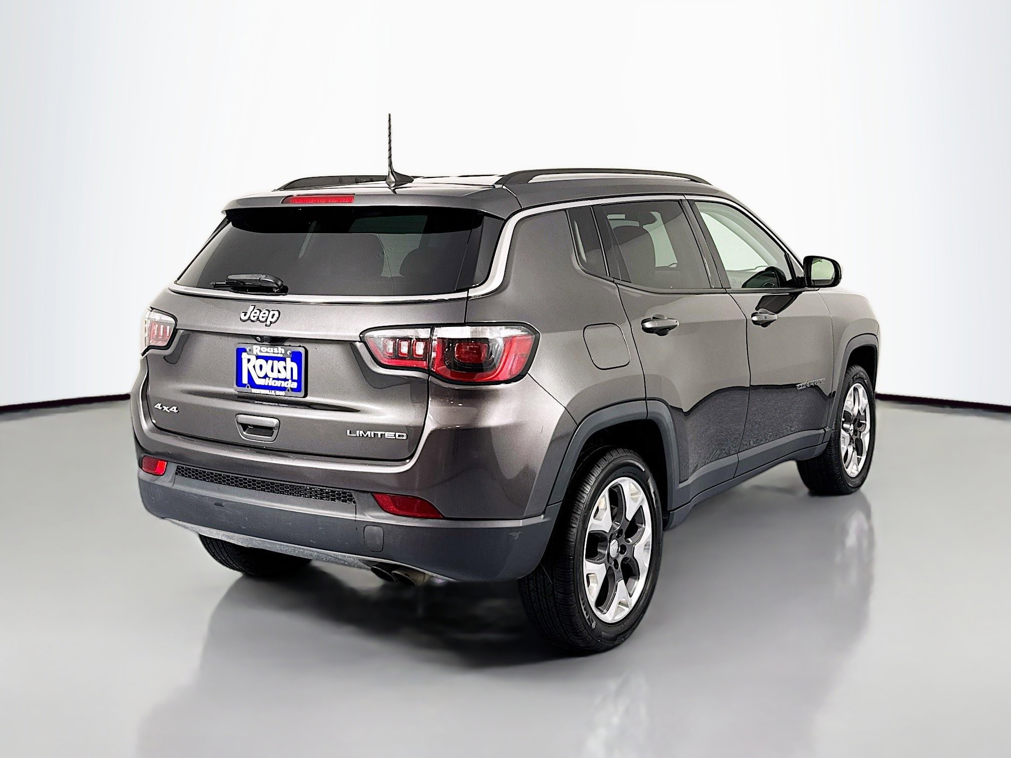 Used 2020 Jeep Compass Limited image 5