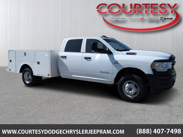 Used 2021 RAM 3500 Tradesman w/ Max Tow Package AWD/4WD image 1