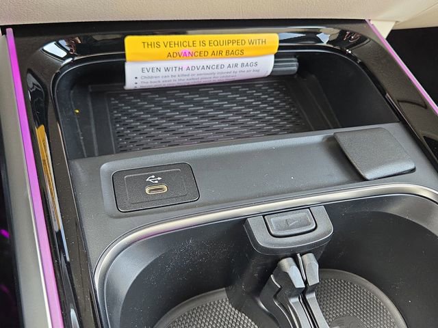 New 2026 Mercedes-Benz GLB 250 4MATIC image 15