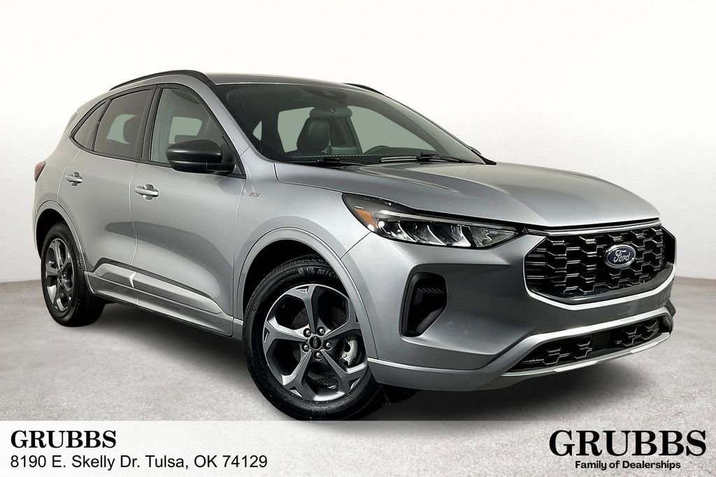 Used 2023 Ford Escape ST-Line image 1