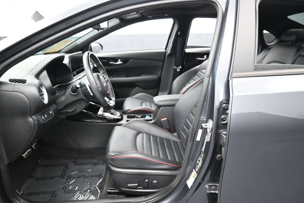 Used 2023 Kia Forte GT w/ GT2 Package FWD image 11