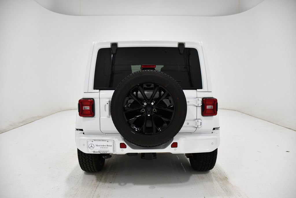 Used 2022 Jeep Wrangler Unlimited Sahara image 4