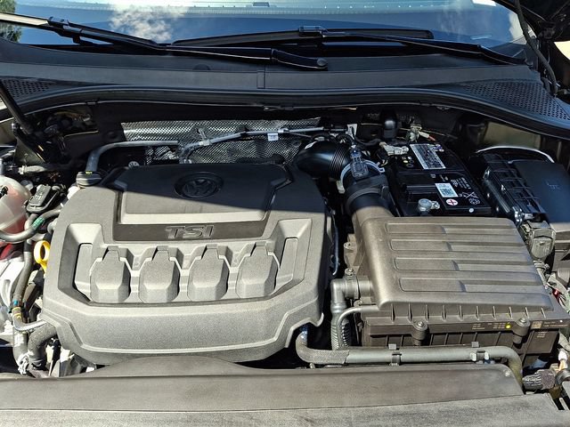 Certified 2023 Volkswagen Tiguan SEL R-Line AWD/4WD image 29