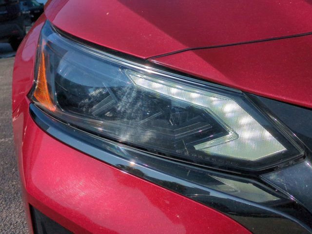 Certified 2023 Nissan Altima 2.5 SR w/ SR Premium Package FWD image 10