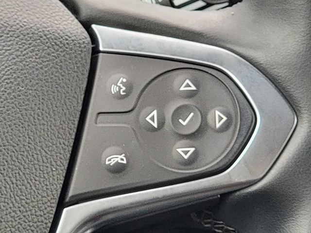 Used 2023 Chevrolet Traverse LT w/ LPO, Floor Liner Package FWD image 35