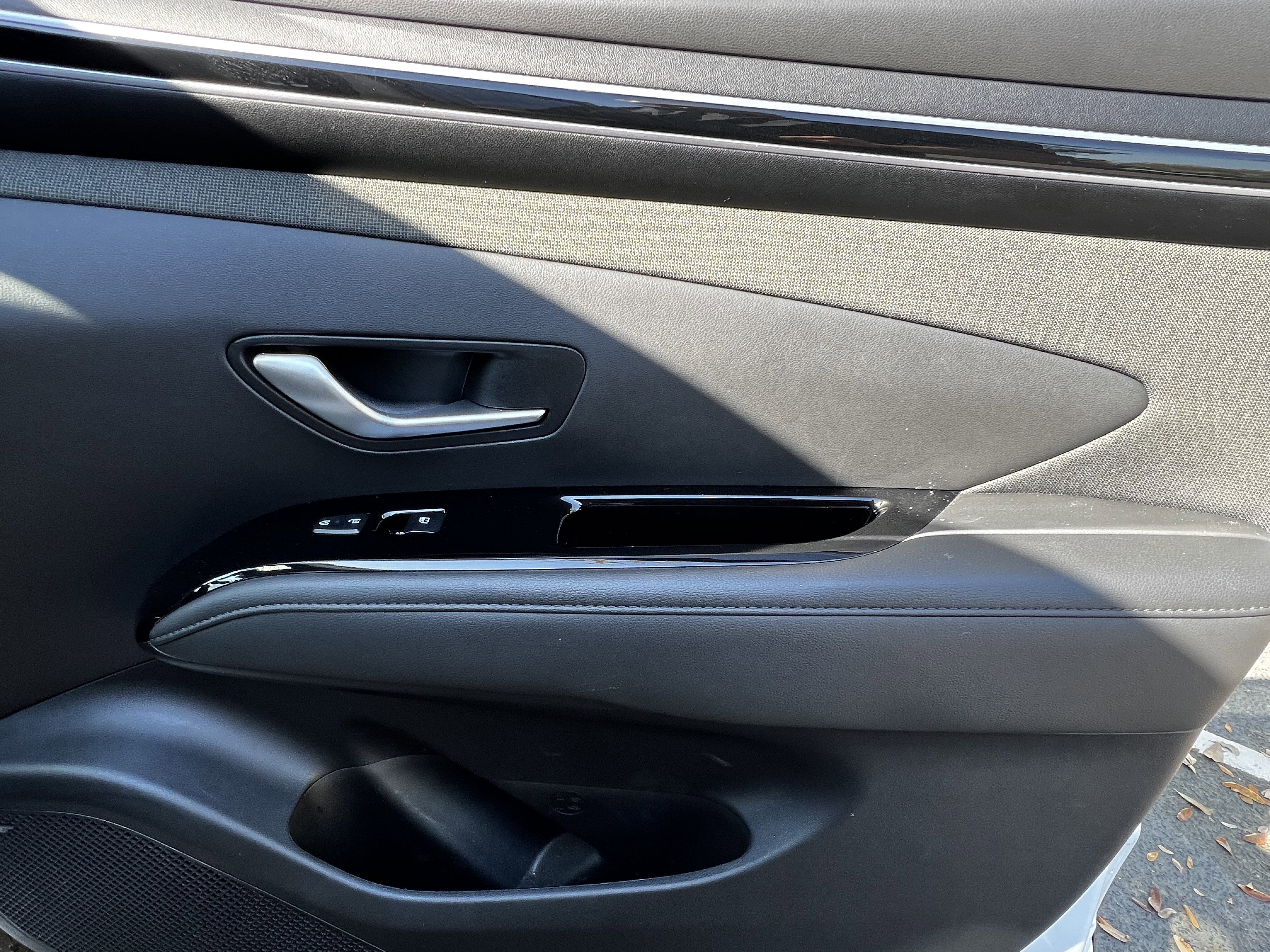 Used 2023 Hyundai Santa Cruz Limited image 42