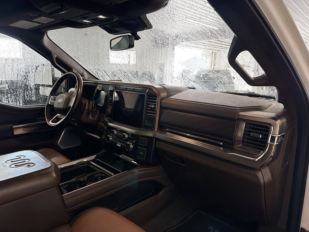 Used 2023 Ford F350 King Ranch AWD/4WD image 12