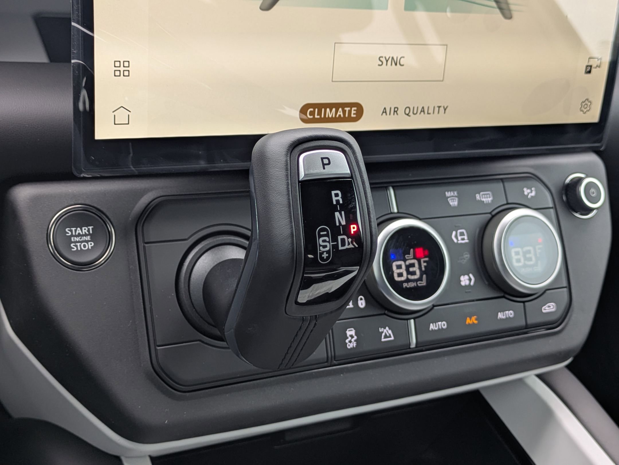 New 2026 Land Rover Defender 110 X-Dynamic SE image 17