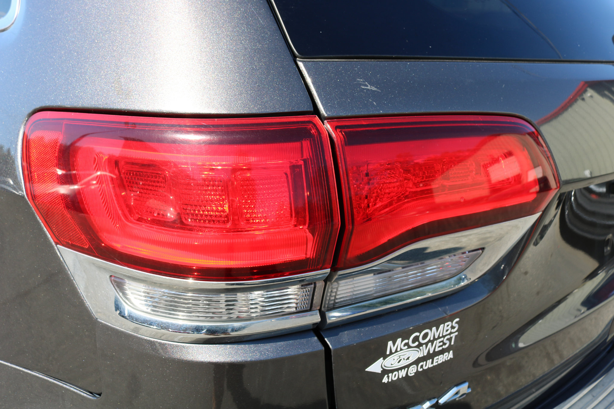 Used 2021 Jeep Grand Cherokee Limited w/ Luxury Group II image 11