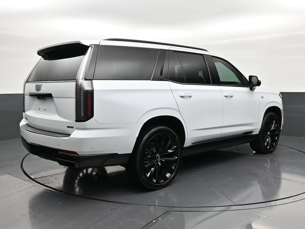 Certified 2026 Cadillac Escalade Platinum Sport w/ LPO, ONYX Package AWD/4WD image 5