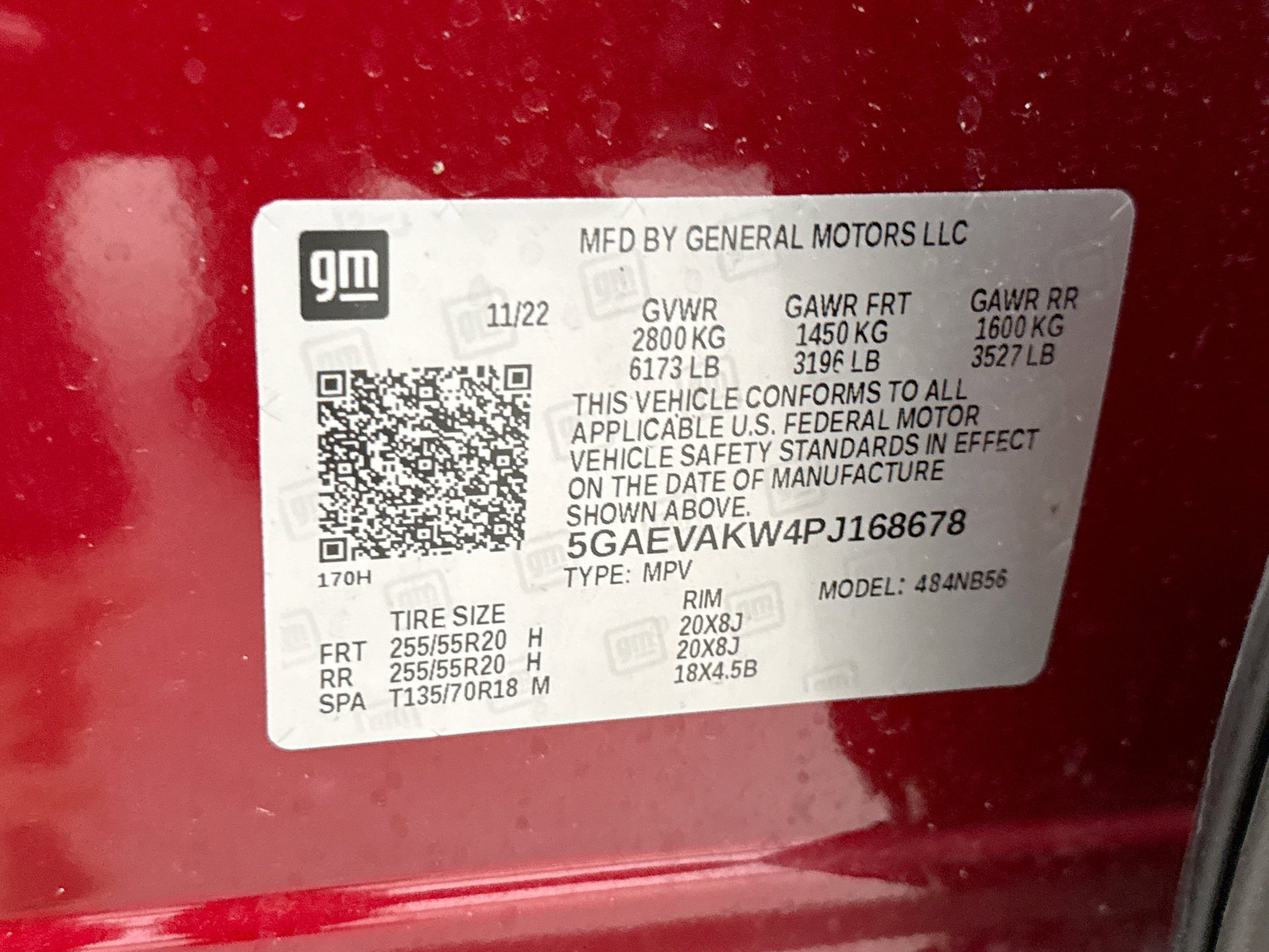 Used 2023 Buick Enclave Essence w/ Sport Touring Edition AWD/4WD image 25