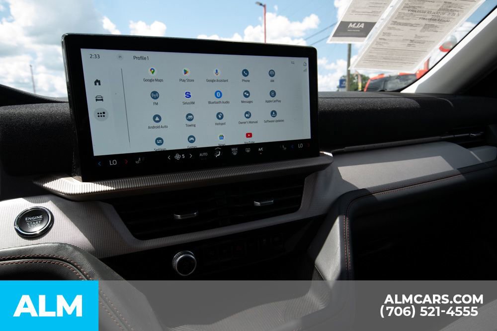 Used 2025 Ford Explorer Active image 23