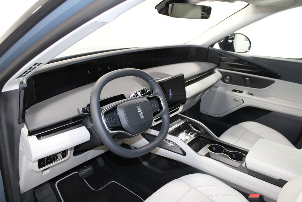 New 2026 Lincoln Nautilus Premier w/ Equipment Group 102A image 23