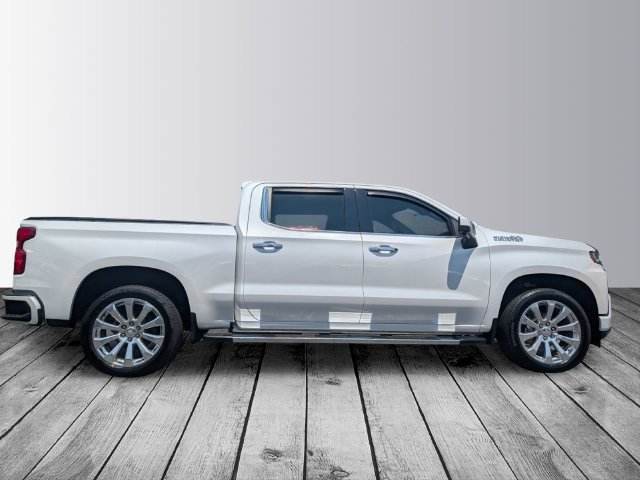 Used 2021 Chevrolet Silverado 1500 High Country w/ Technology Package AWD/4WD image 4