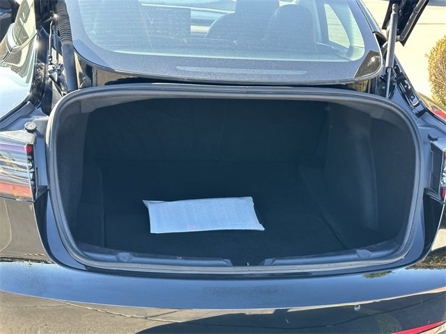 Used 2022 Tesla Model 3 image 23