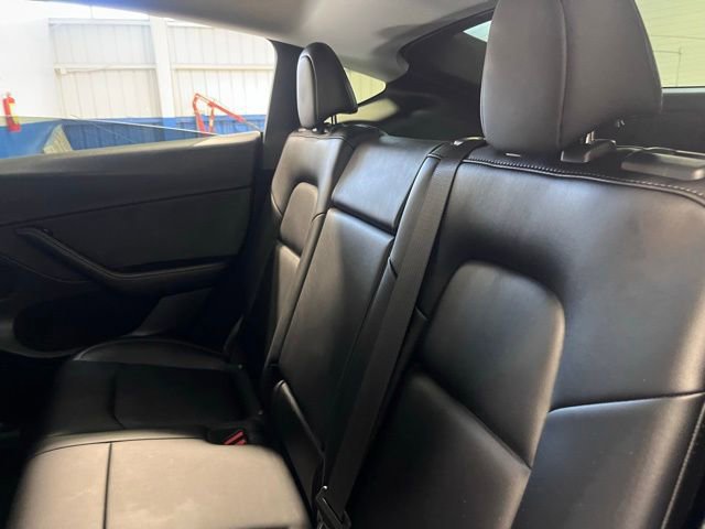 Used 2023 Tesla Model Y Long Range image 18