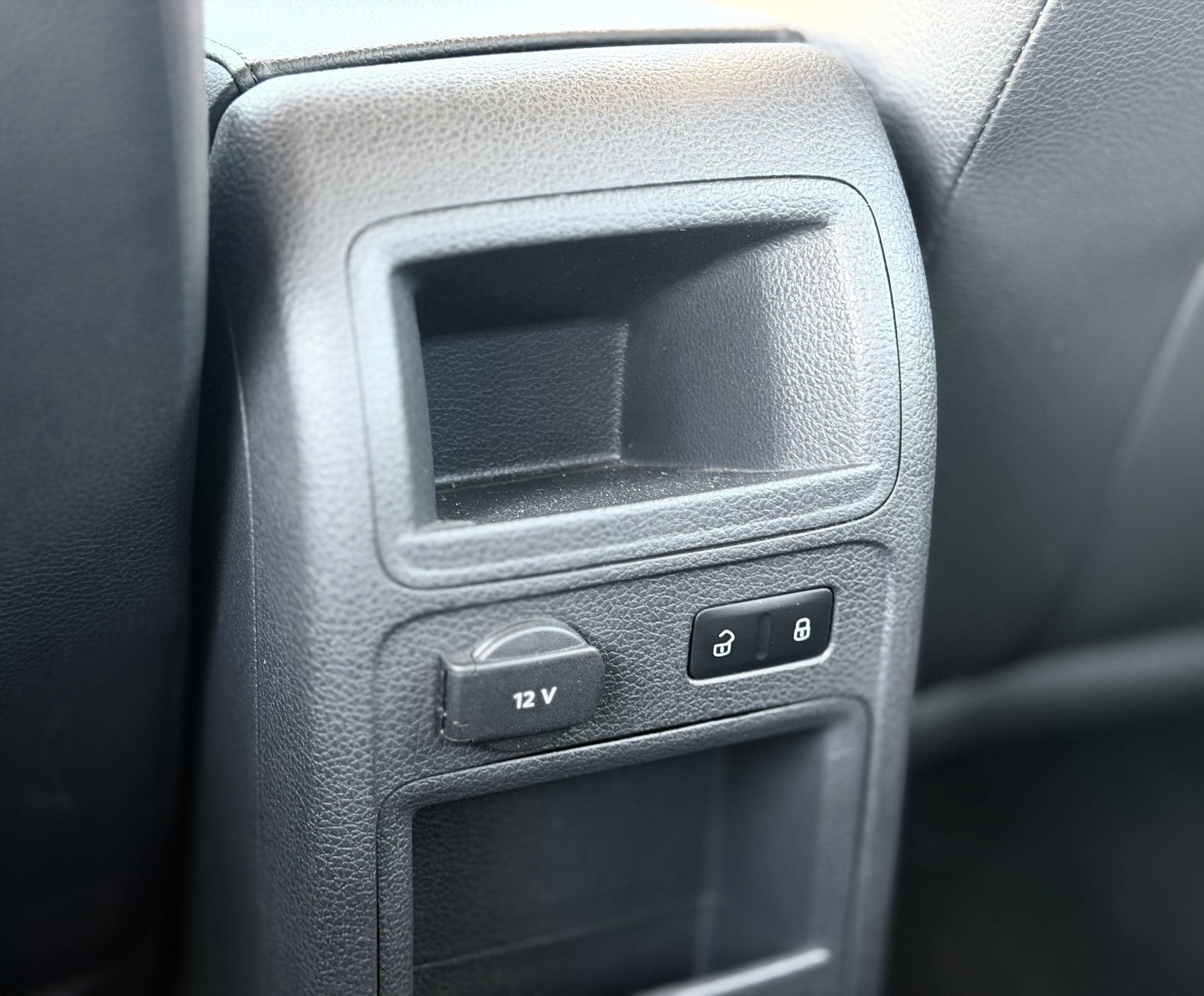 Used 2014 Volkswagen Jetta SE image 19