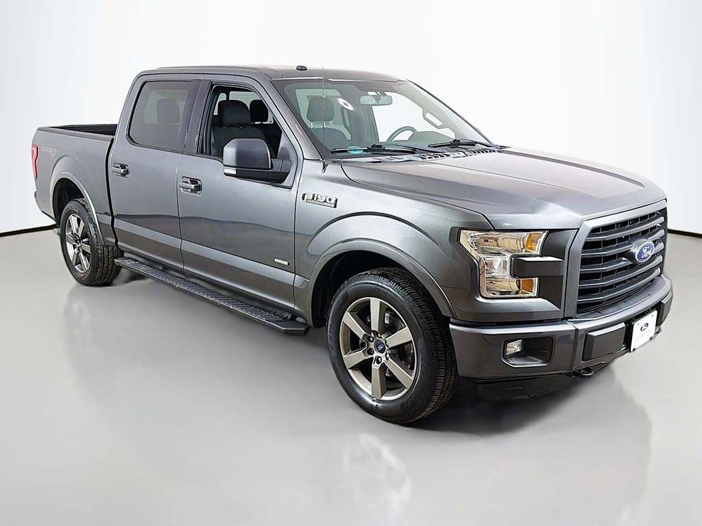 Used 2016 Ford F150 XLT w/ Equipment Group 302A Luxury image 2