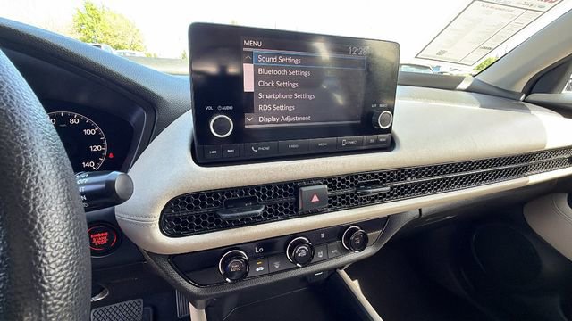 Used 2023 Honda HR-V LX image 25