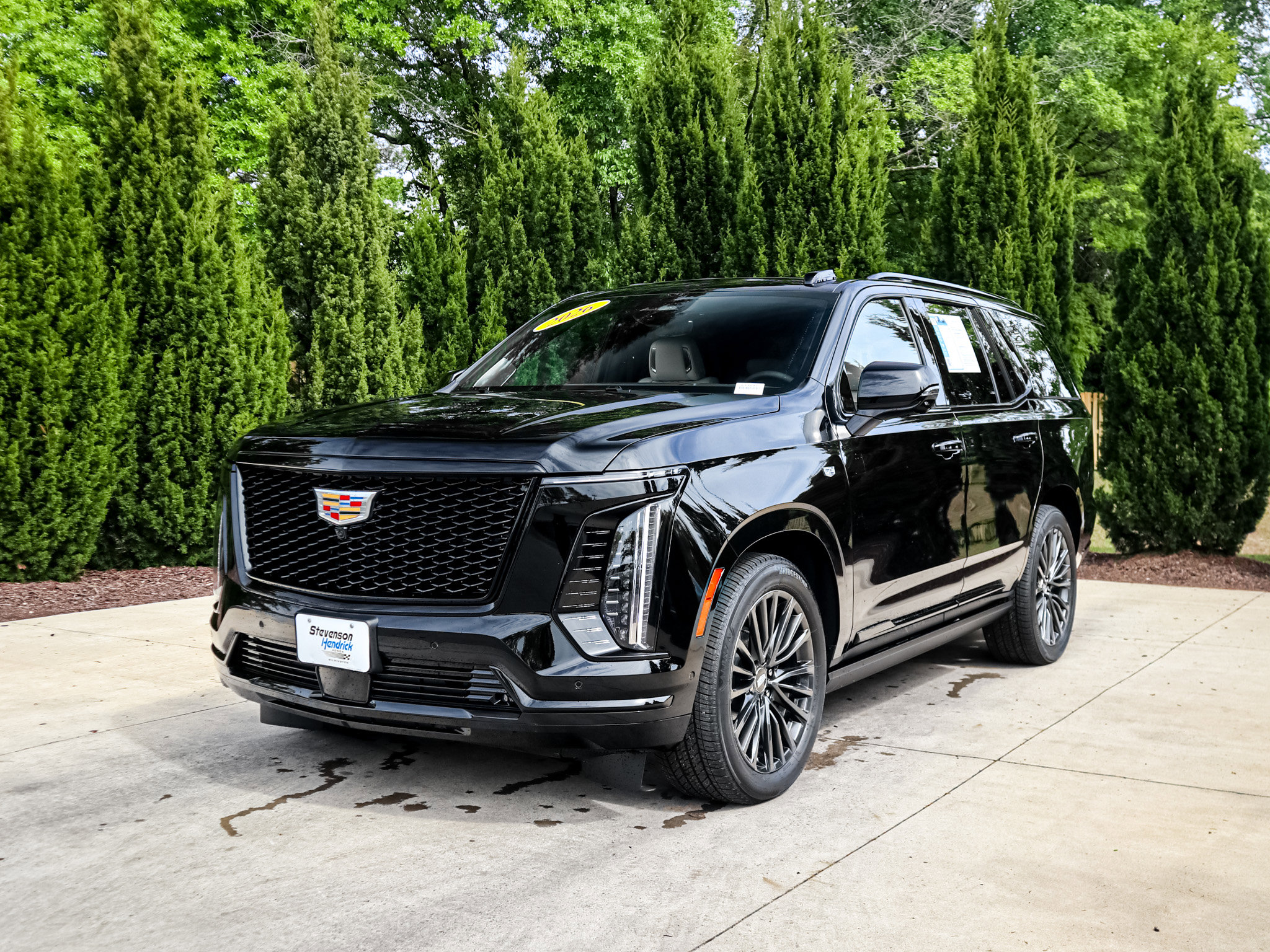 Used 2026 Cadillac Escalade Platinum Sport AWD/4WD image 5
