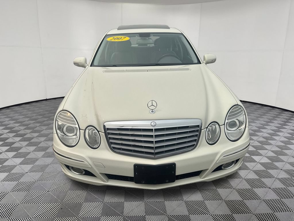 Used 2007 Mercedes-Benz E 350 4MATIC Sedan image 8