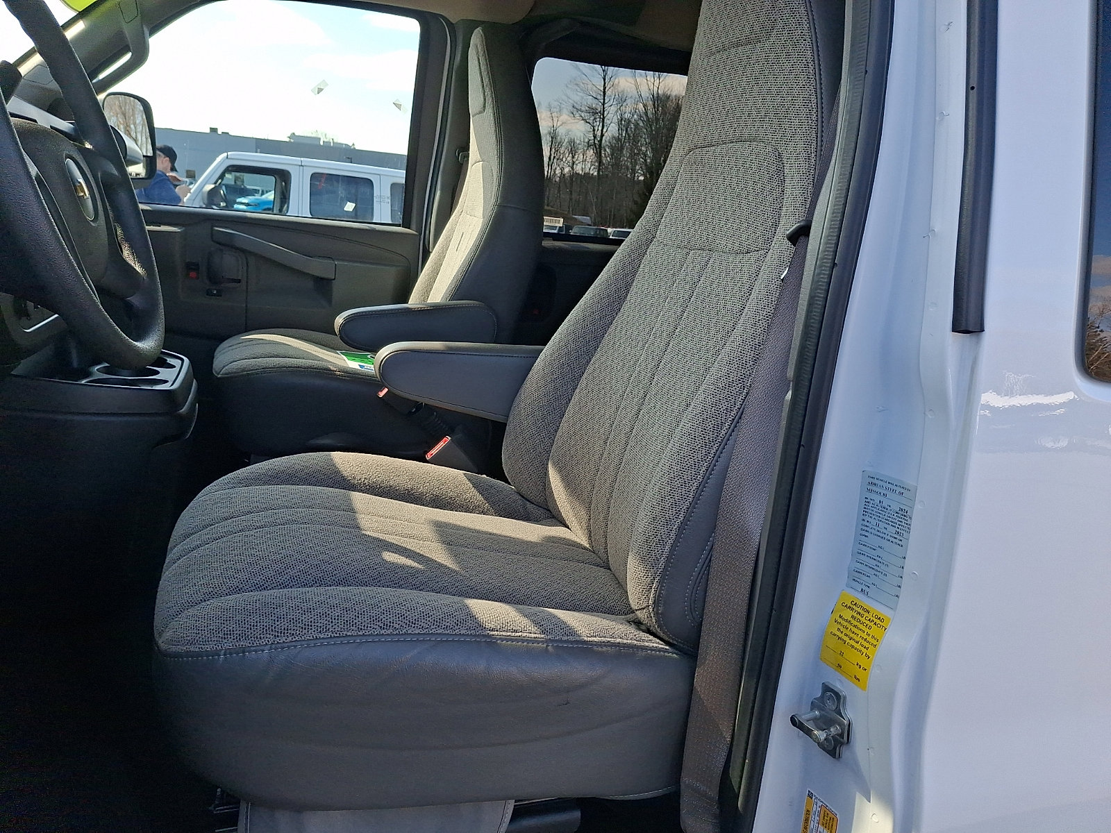 Used 2023 Chevrolet Express 3500 LT w/ LT Preferred Equipment Group image 13