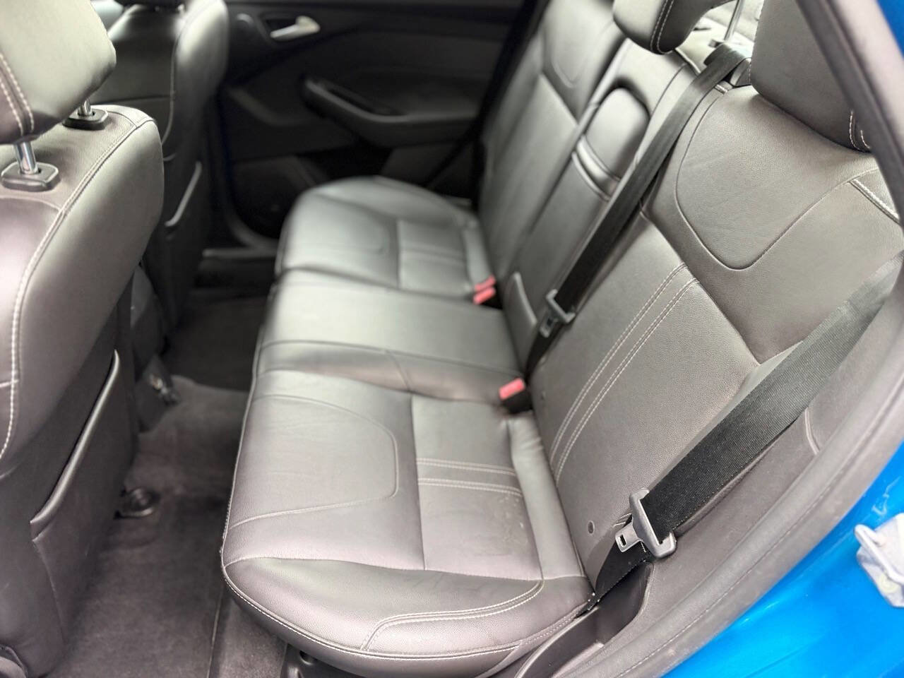 Used 2013 Ford Focus Titanium FWD image 10