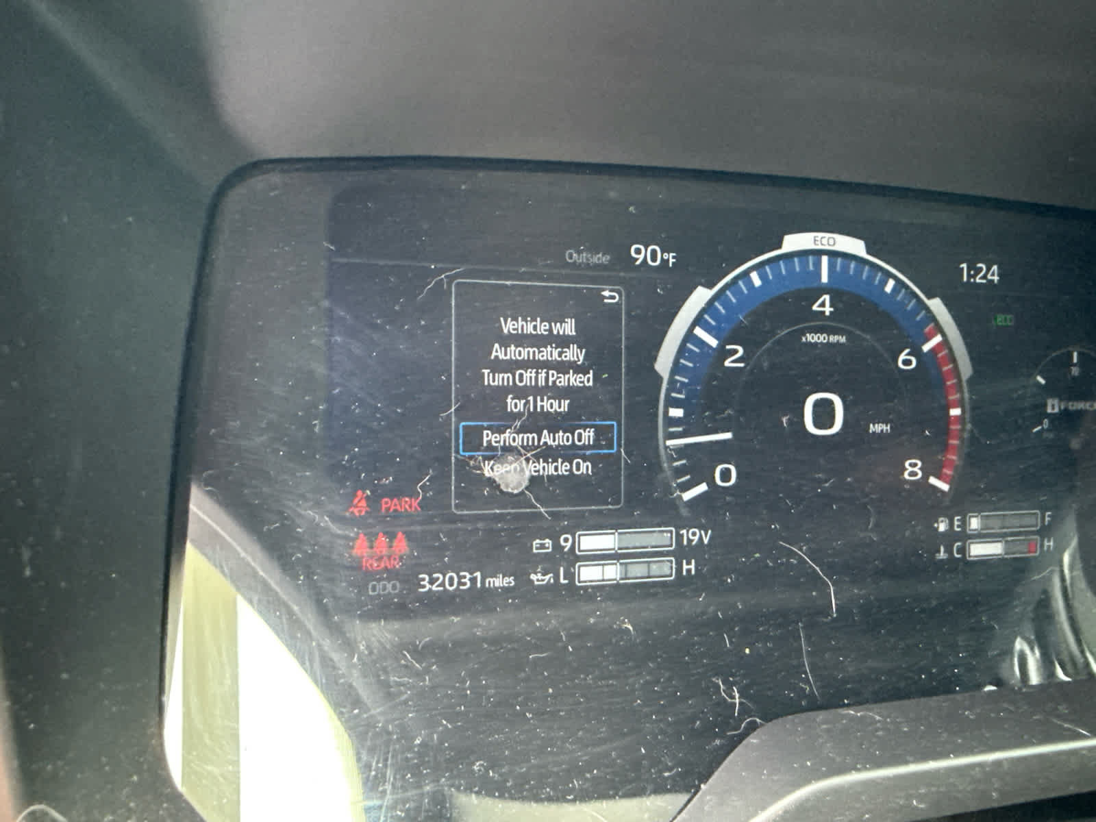 Used 2024 Toyota Tundra Limited AWD/4WD image 7
