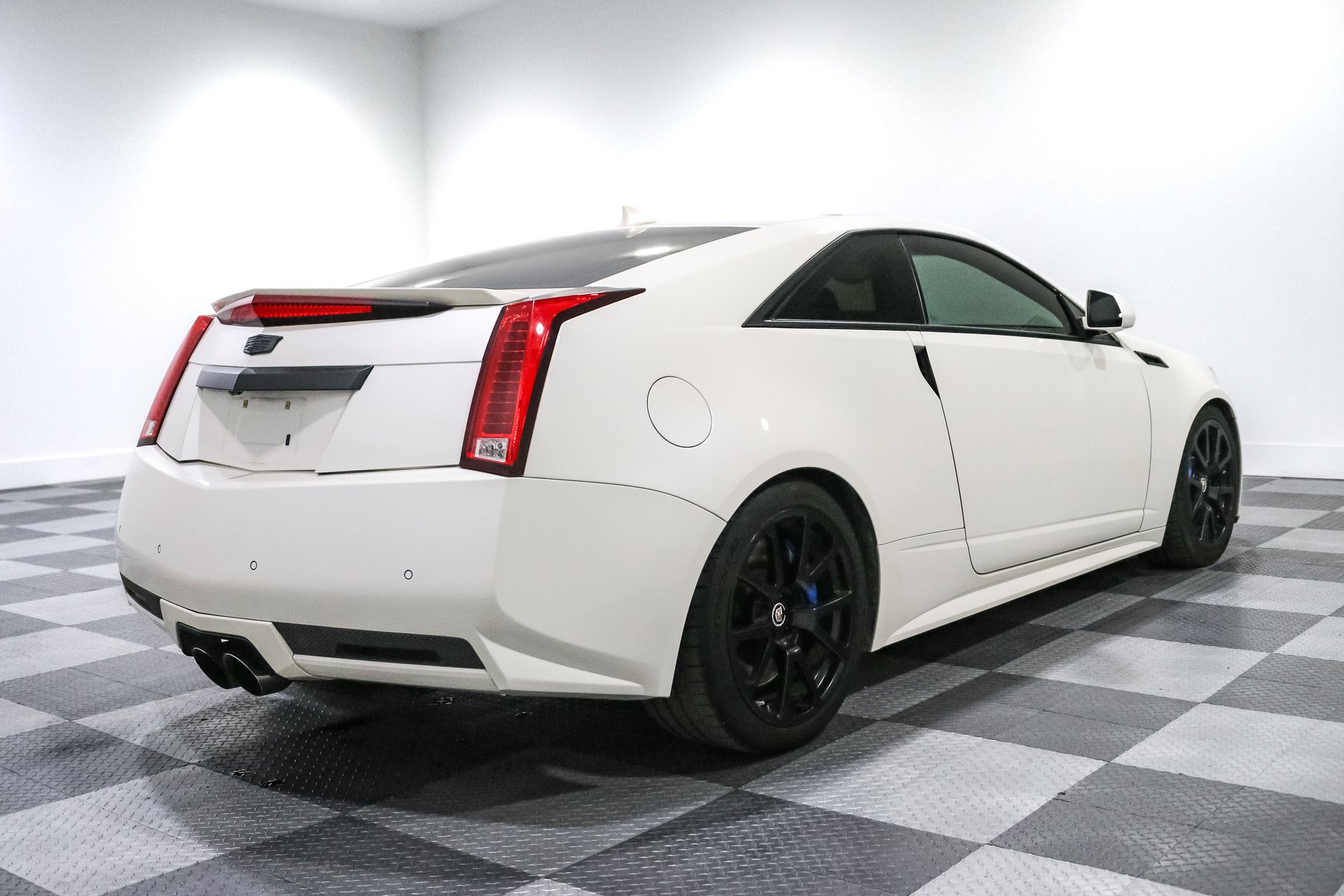 Used 2011 Cadillac CTS V RWD image 7