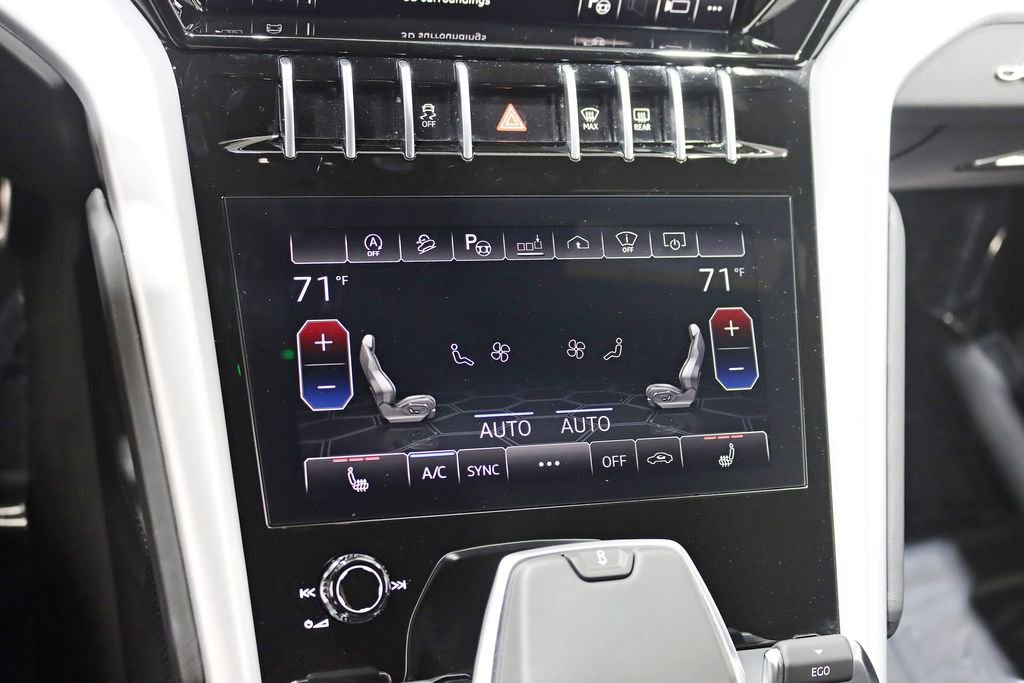 Used 2021 Lamborghini Urus image 26