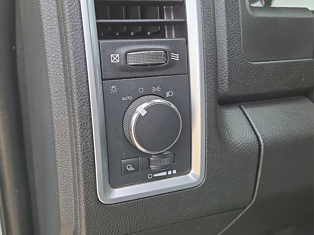 Used 2023 RAM 1500 Classic SLT w/ Electronics Group image 22