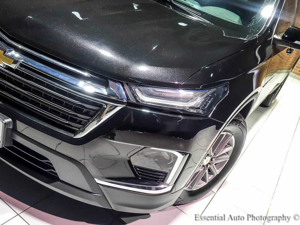 Used 2022 Chevrolet Traverse LT image 8