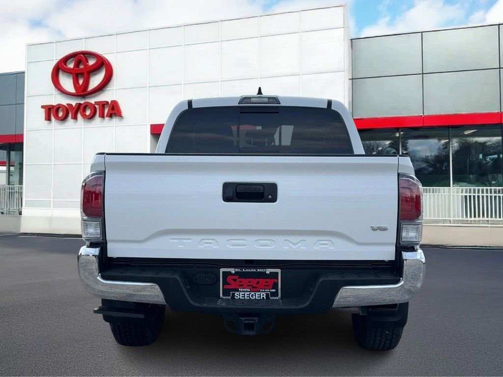 Used 2023 Toyota Tacoma TRD Off-Road AWD/4WD image 6