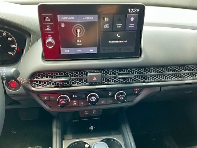 New 2027 Honda HR-V Sport image 17