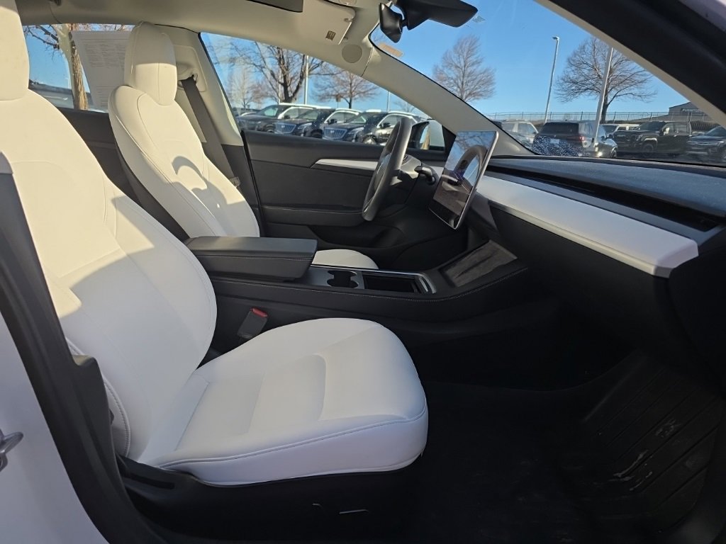 Used 2022 Tesla Model 3 Long Range image 23