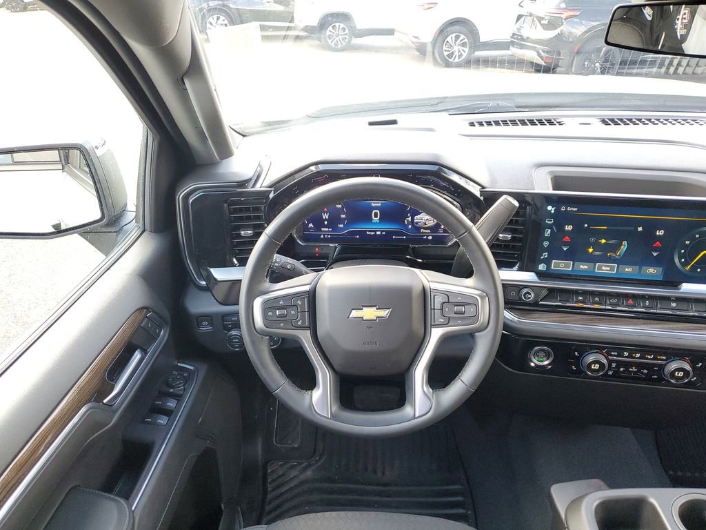 Certified 2024 Chevrolet Silverado 1500 LT image 29