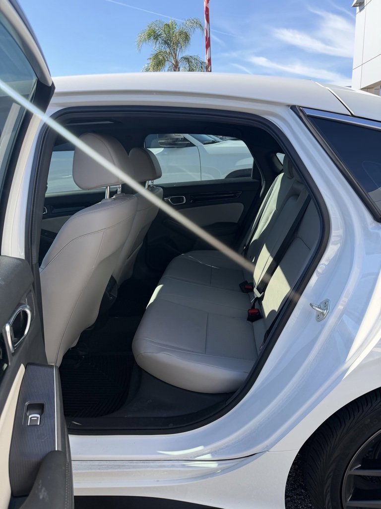 Used 2024 Honda Civic Sport Touring image 9