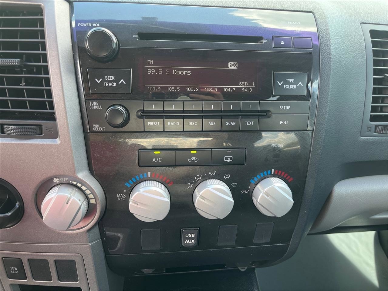 Used 2013 Toyota Tundra 2WD CrewMax w/ SR5 Pkg image 14