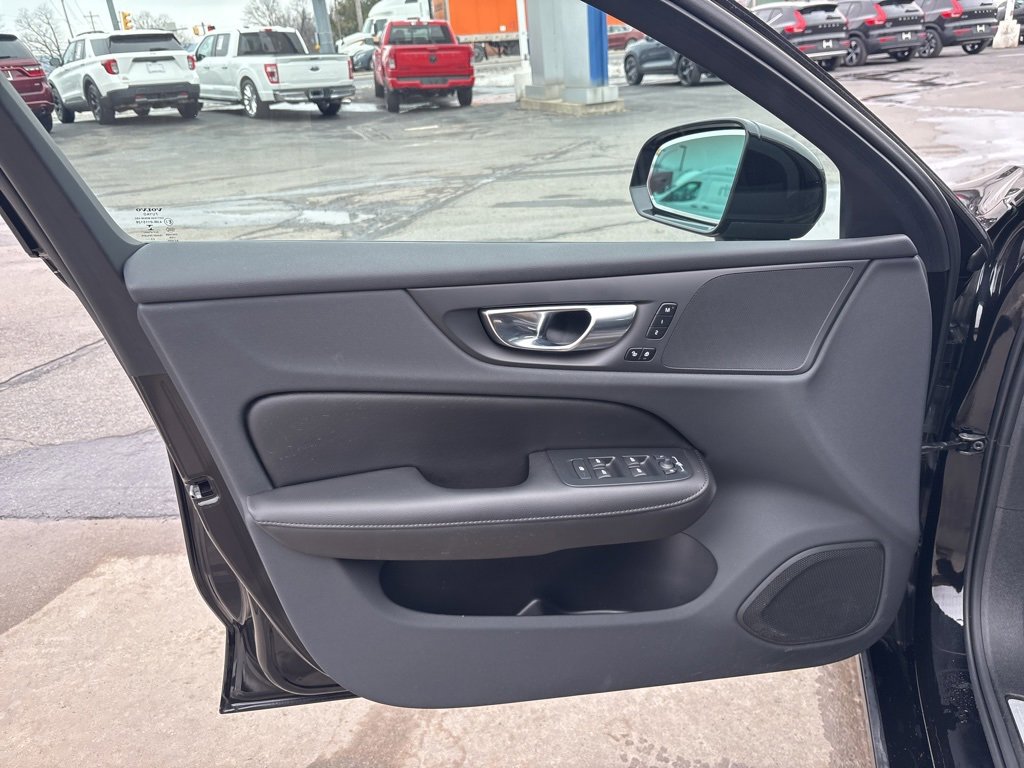 Certified 2023 Volvo S60 B5 Plus w/ Climate Package image 17