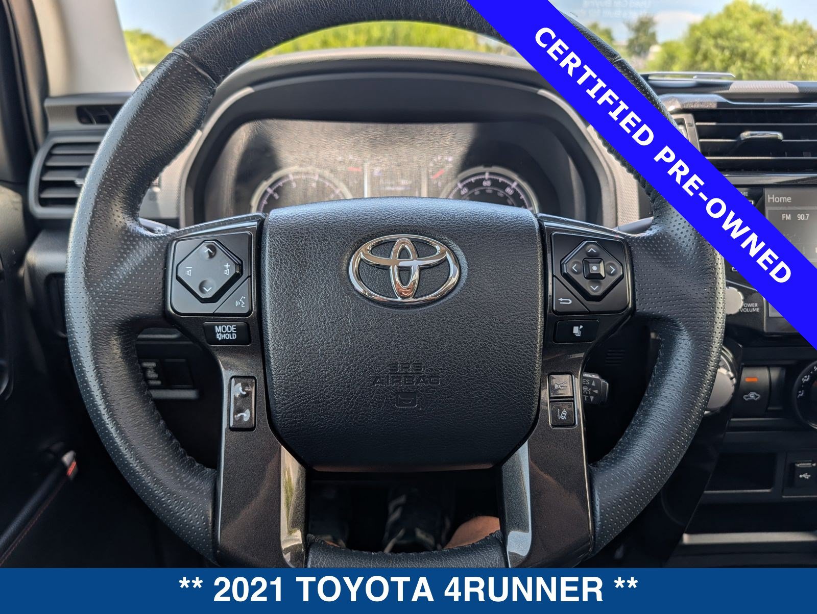 Used 2021 Toyota 4Runner TRD Off-Road Premium w/ Moonroof Package AWD/4WD image 27