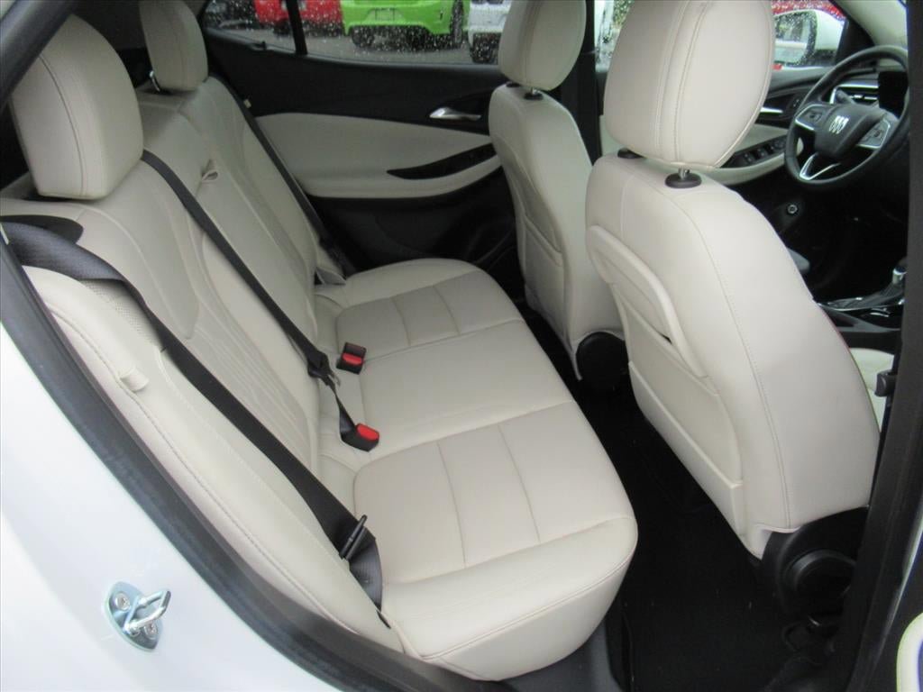 Used 2024 Buick Encore GX Avenir w/ Avenir Technology Package FWD image 29