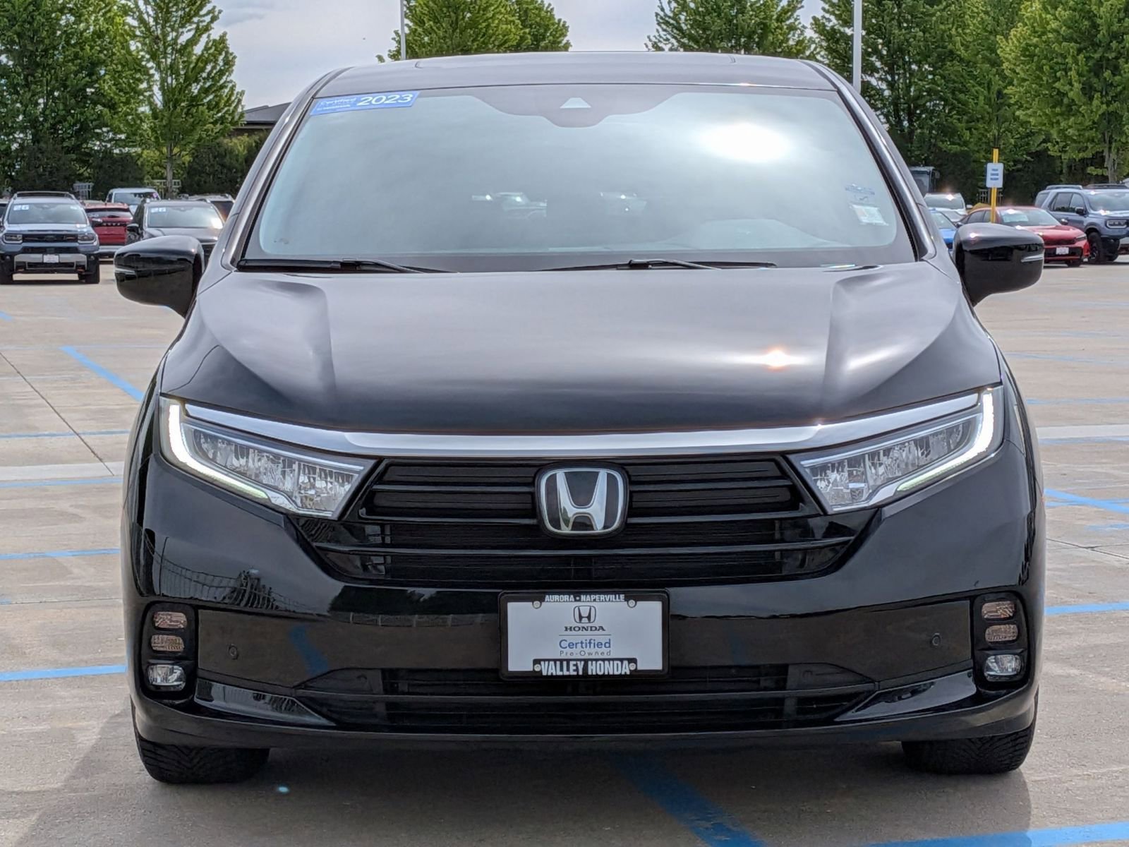 Certified 2023 Honda Odyssey Touring image 3