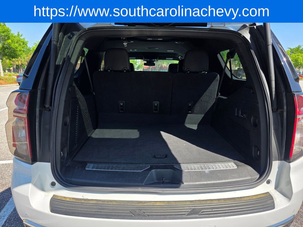 Used 2023 Chevrolet Suburban Premier image 35