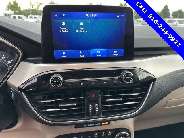 Used 2020 Ford Escape SE image 6