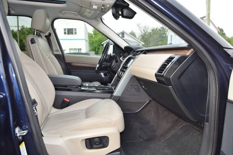 Used 2019 Land Rover Discovery HSE AWD/4WD image 22