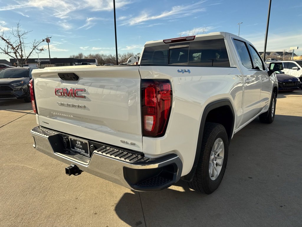Used 2024 GMC Sierra 1500 SLE image 4