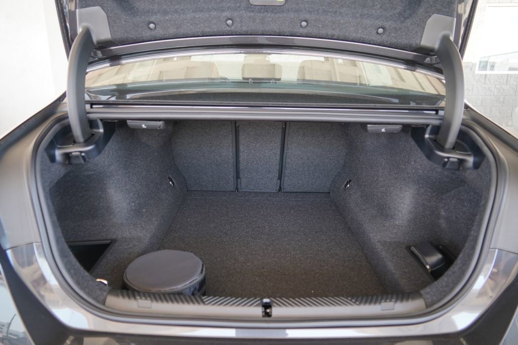 New 2026 BMW 530i image 20